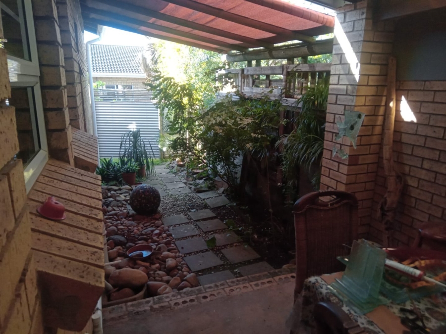 3 Bedroom Property for Sale in Noorsekloof Eastern Cape